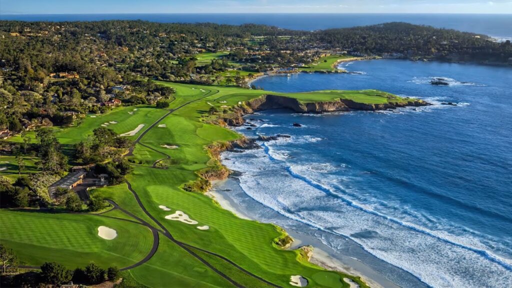 Top 15 Most Beautiful Golf Courses on Earth